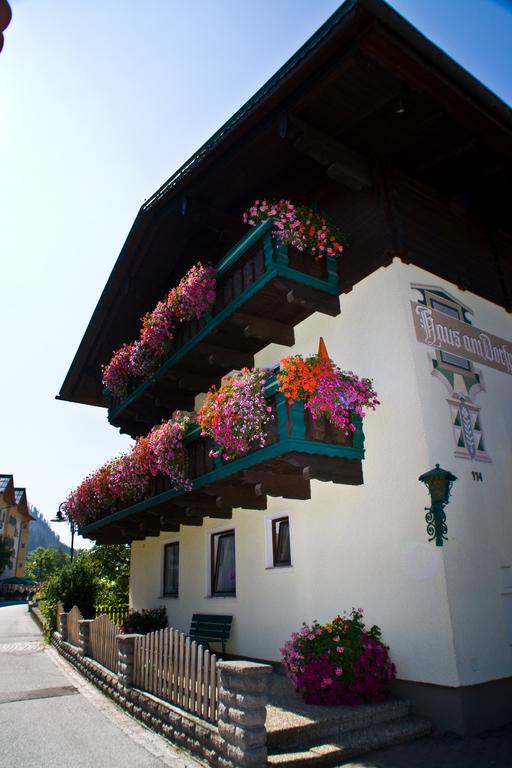 Pension Haus Am Dorfplatz Flachau Eksteriør billede